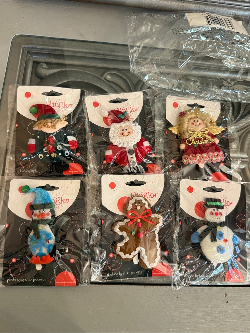blingks Christmas Pins Flashing Light Up Jewelry Holiday Brooches Set